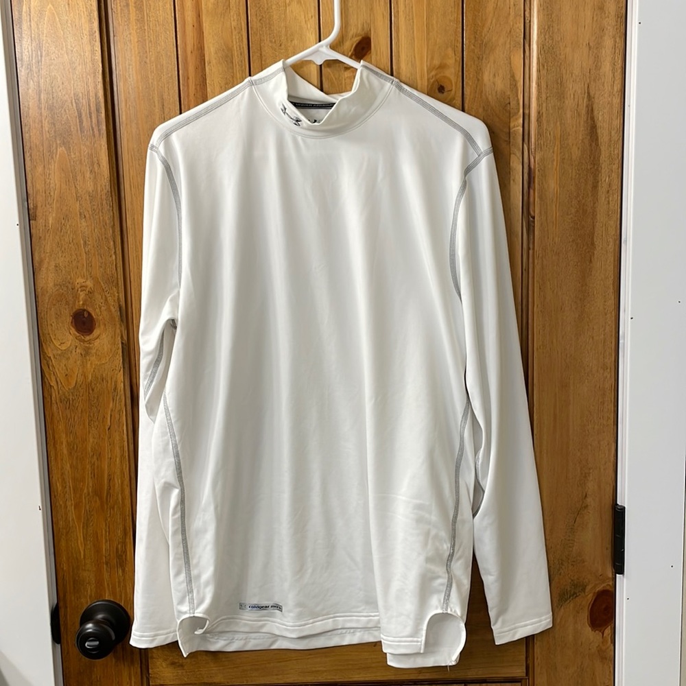 Under Armour Coldgear base layer.